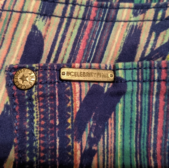 Celebrity pink printed skinny jeans size 0 - Picture 11 of 12